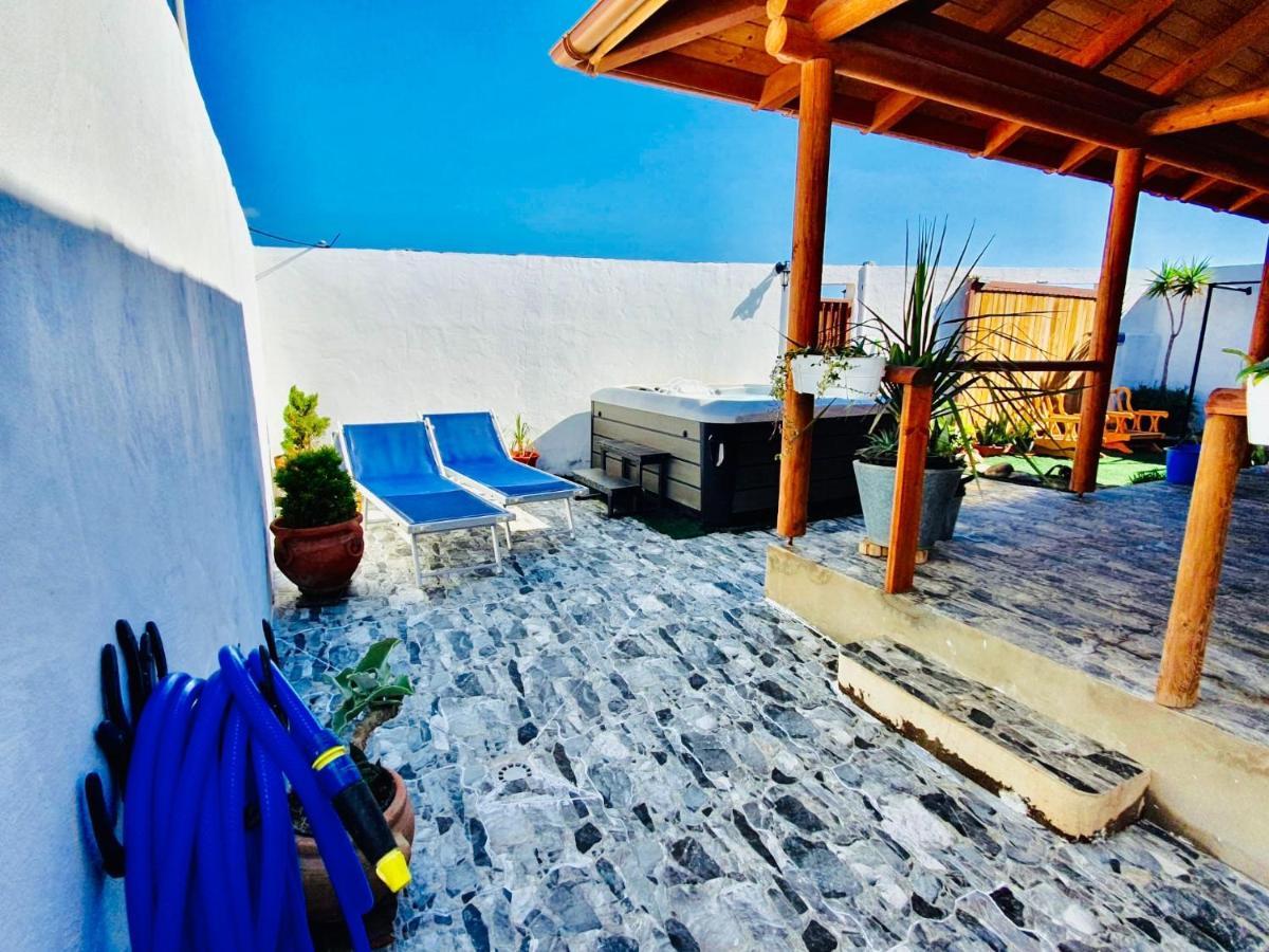 Wild House Las Palmas / Gran Canaria